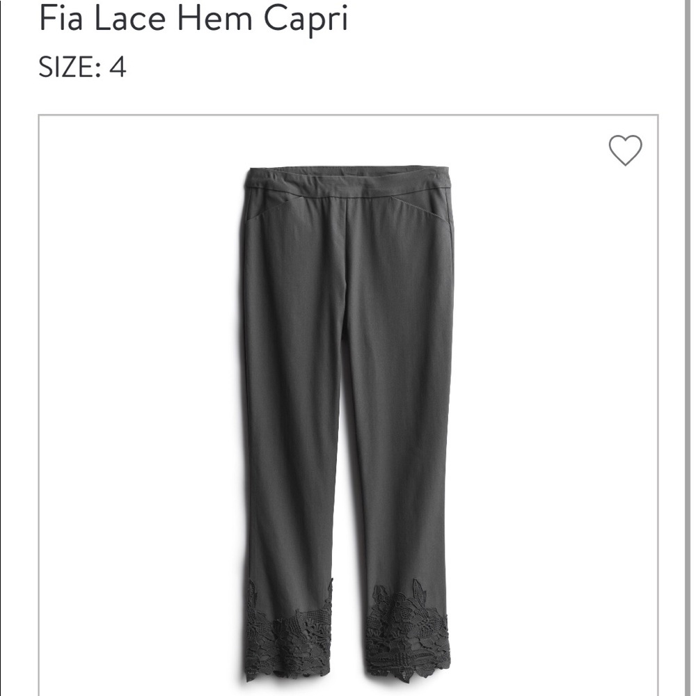 Tribal brand fia lace hem Capri pant